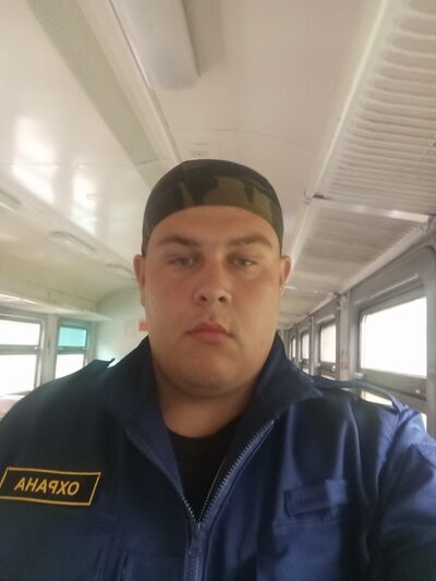  ,   Radik, 24 ,   