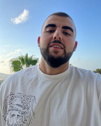 ,   Kiril, 23 ,   ,   