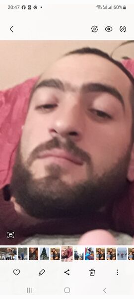  ,   Artur, 34 ,     