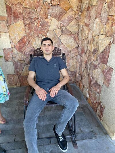  ,   Vahe, 29 ,   ,   