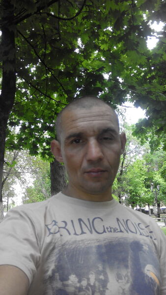  ,   Romarik, 48 ,  