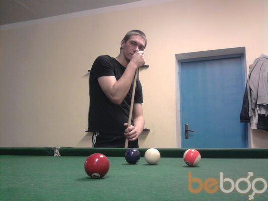  ,   Max, 34 ,  