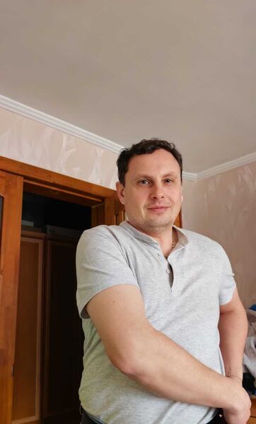  ,   Alex, 46 ,   ,   