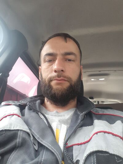  ,   Farxod, 35 ,   ,   