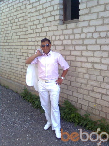  ,   Mkrtich, 37 ,   