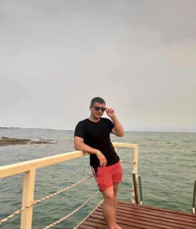  ,   Den, 28 ,   ,   