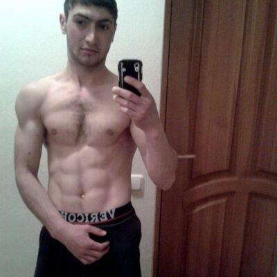  ,   Elshan, 31 ,   ,   , c 