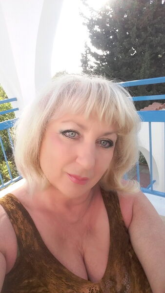  ,   Lora, 61 ,   ,   , c 