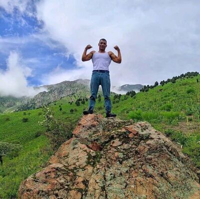 ,   Ymach, 32 ,   c 