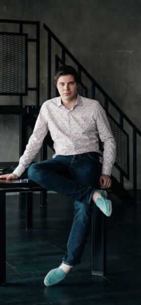  -,   Nikola, 33 ,   ,   , c 