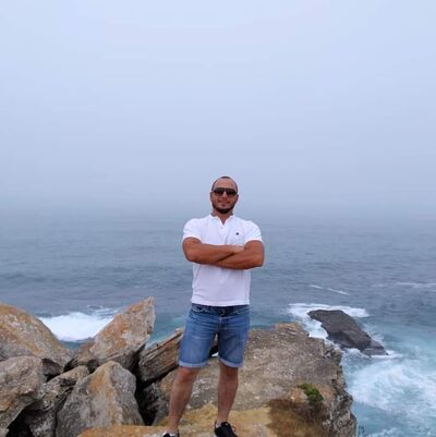  ,   Alex, 39 ,   ,   
