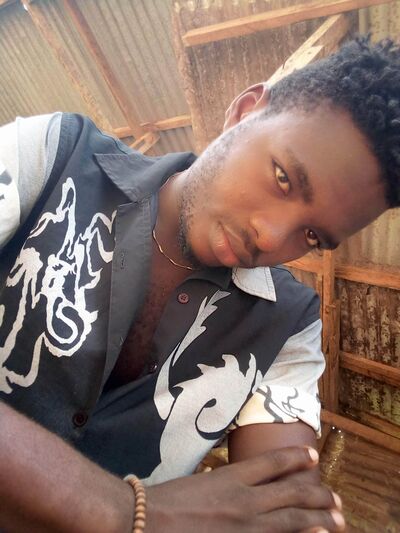  ,   Steve, 29 ,   ,   