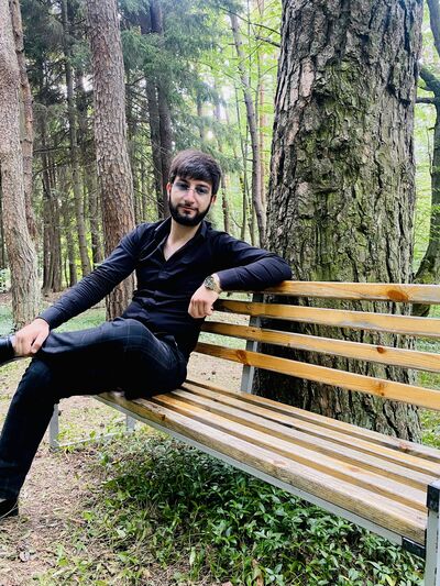  ,   Razmik, 29 ,   ,   