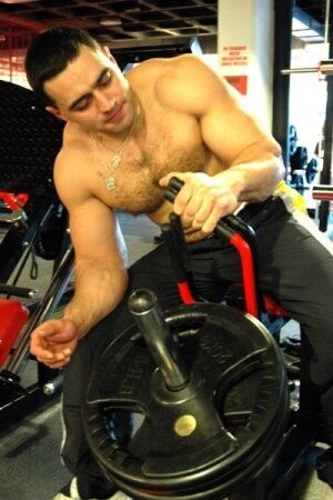  ,   Armwrestler, 34 ,   ,   , c 
