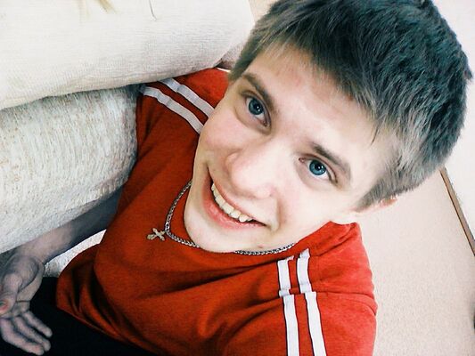   ,   Kengus, 27 ,   