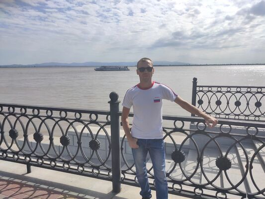  ,   Alexei, 37 ,   ,   , c 