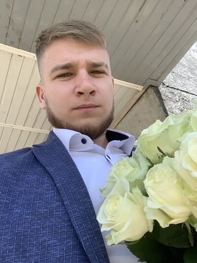  ,   Ravik, 26 ,   ,   