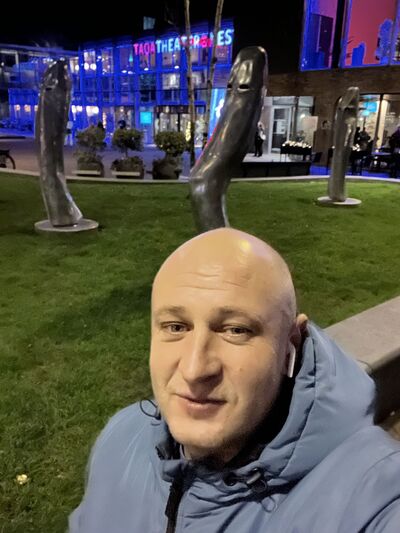  ,   Andriy, 44 ,   ,   , c , 