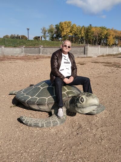  ,   Alexander, 60 ,   ,   