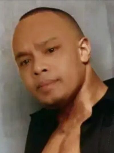  Paka,   Matt Peley, 34 ,   ,   