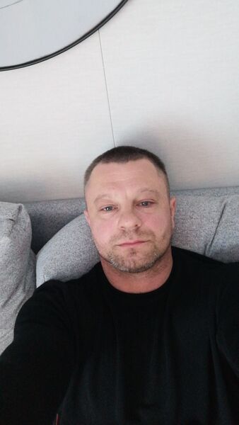  ,   Nik, 47 ,   