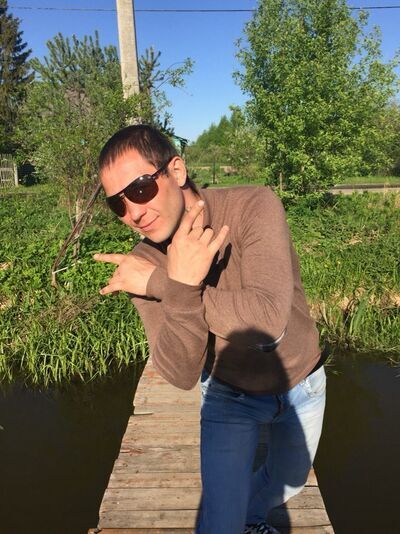  ,   Maks, 38 ,  