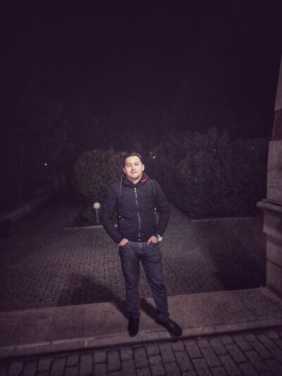  -,   Ismet, 30 ,   ,   