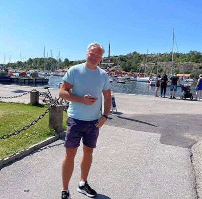  Azor,   Kristan, 62 ,     , c 