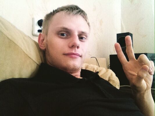   ,   Maks, 33 ,   