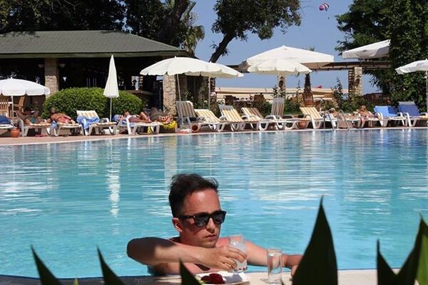  ,   Ahmet, 37 ,   ,   , c 