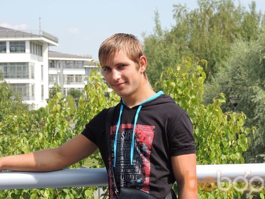  3440439  Evgeni, 31 ,    