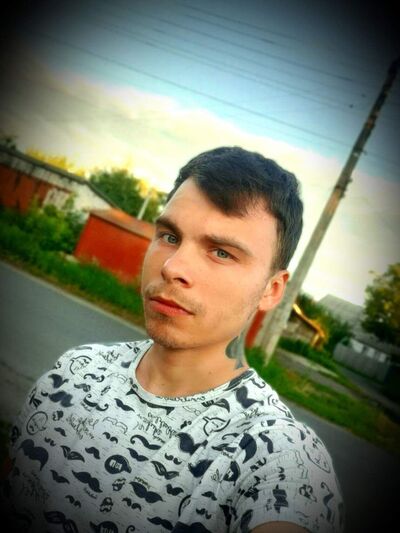  ,   Denis, 26 ,   , c 