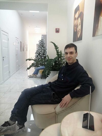 --,   Edmon, 28 ,     