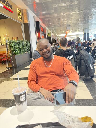  ,   Paul, 40 ,   ,   , c 