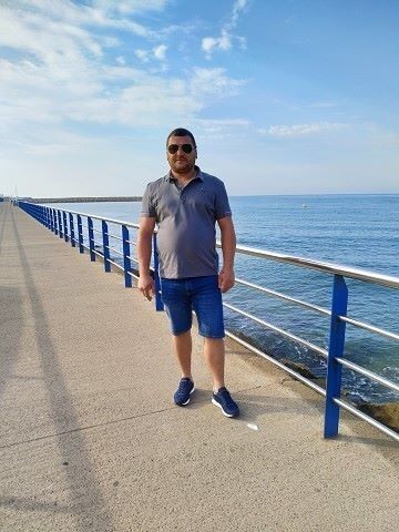  ,   Sergiu, 41 ,   ,   , c 