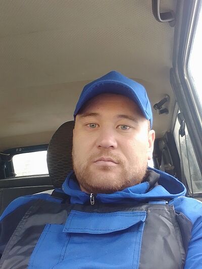  ,   Marat, 32 ,   ,   , c , 