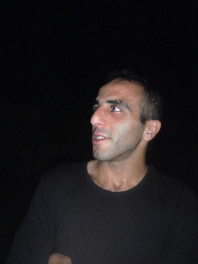  ,   Artur, 40 ,   ,   , c 
