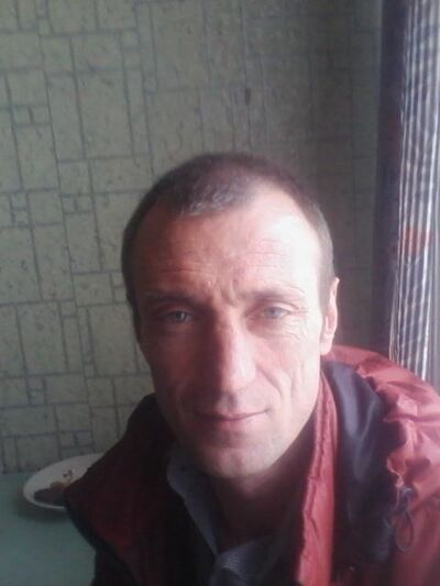  ,   Leonid, 53 ,   
