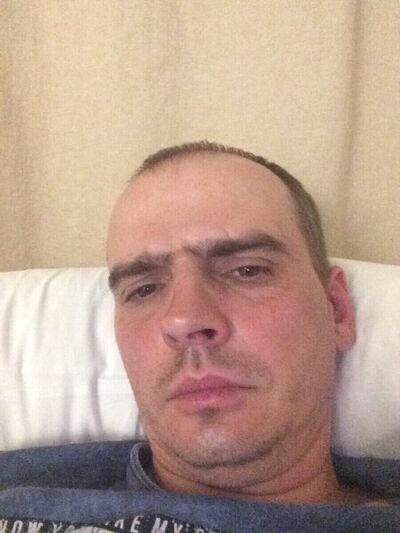  ,   Denis, 44 ,   ,   