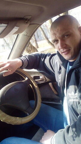  -,   Alex, 39 ,  