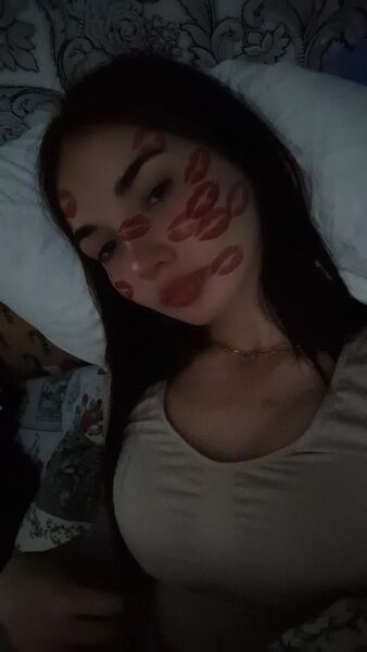  ,   Deea, 18 ,  