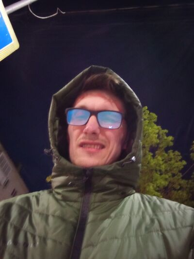 ,   Maxwell, 33 ,   ,   