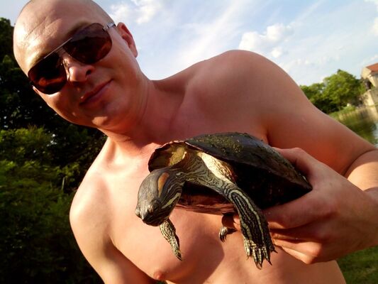  ,   Igor, 41 ,   ,   , c 