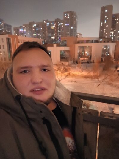  -,   Anton, 23 ,   ,   , c , 