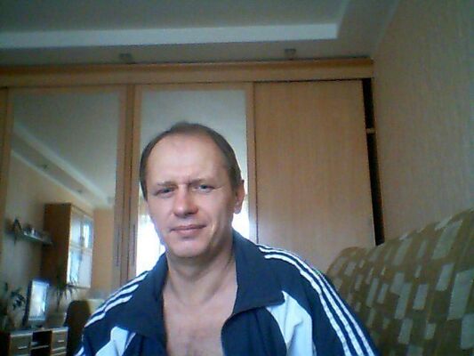  ,   Serge, 47 ,   