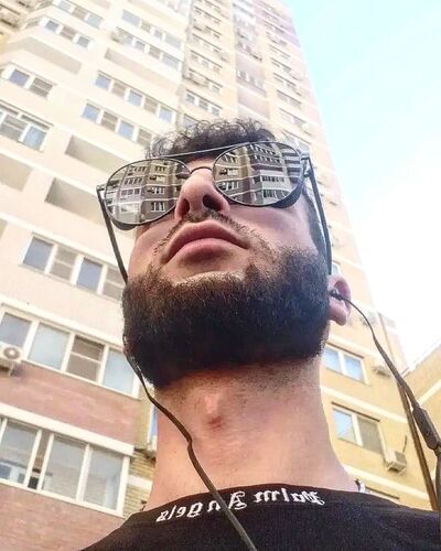  ,   Andy, 28 ,   ,   