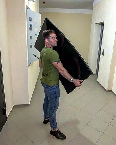  ,   Leonid, 27 ,   ,   , c 