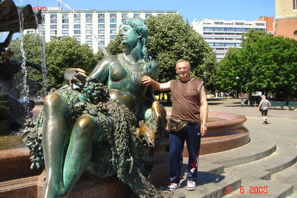  ,   Aleksandr, 68 ,   
