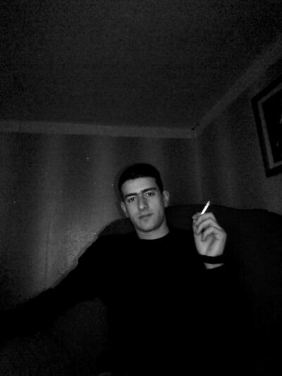  ,   Yasha, 28 ,   ,   , c 