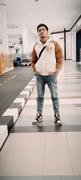  ,   Usmonov, 24 ,   ,   , c , 
